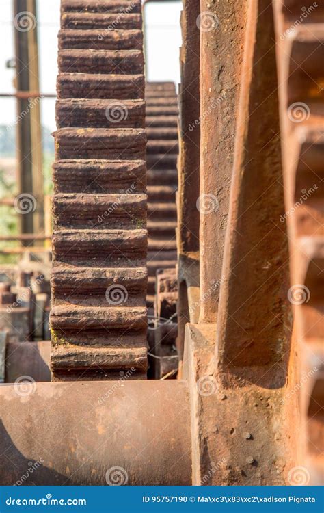 Gear old iron industrial stock photo. Image of algarve - 95757190