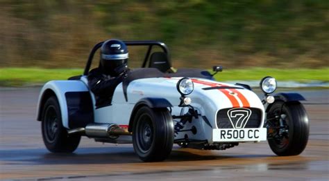 Caterham calls time on iconic Superlight R500 | CAR Magazine