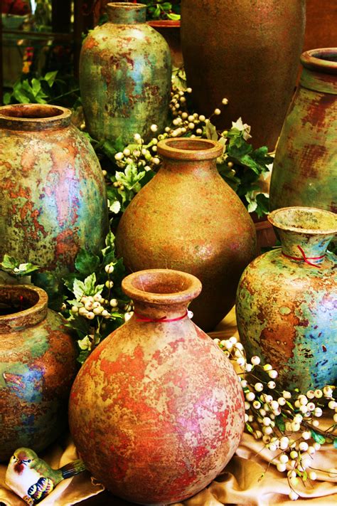 These vases from Mexico are stunning grouped together! | Pottery painting, Acrylic art, Ceramic art