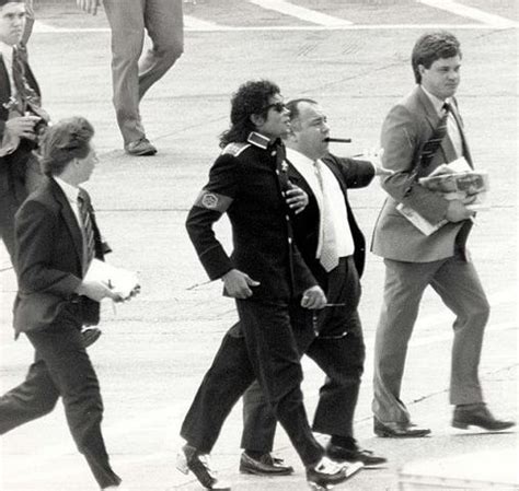 Michael And Manager, Frank DiLeo - Michael Jackson Photo (33284595 ...