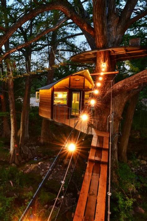 Stylish Coastal Vacation Rentals From Around the Globe: Treehouses To Rent