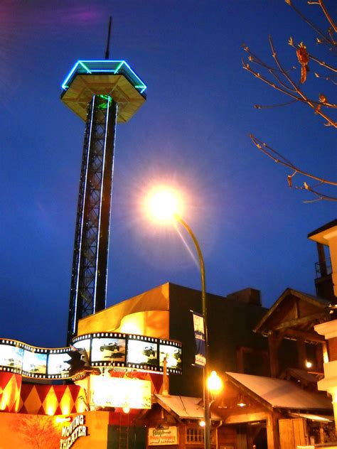 Gatlinburg Space Needle | Carla Grzybowski | Flickr