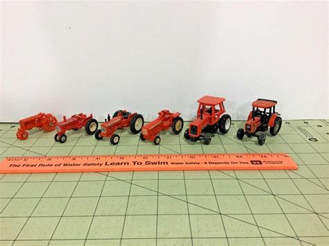 1/64 Allis Chalmers history of toy tractor 6 piece set! FREE shipping ...