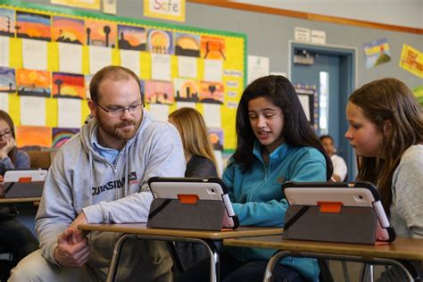 Humboldt Students Enticed Into Math and Science Careers | Lost Coast ...