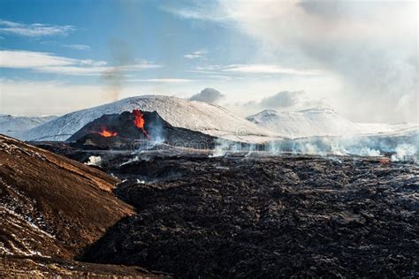 Fagradalsfjall Volcanic Eruption, Iceland Stock Image - Image of iceland, icelandic: 215418595