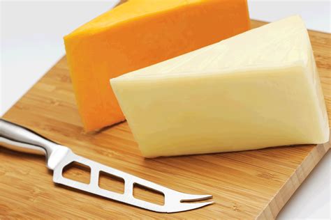 14 Types Of Cheese Knives [Inc. What Cheese They're Good For And Why] - Kitchen Seer