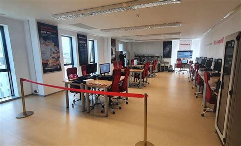 Honeywell opens new Industrial Automation Lab at Bucharest Polytechnic University | Romania Insider