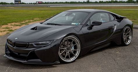 Vorsteiner Shows Off Stealthy All-Black BMW i8