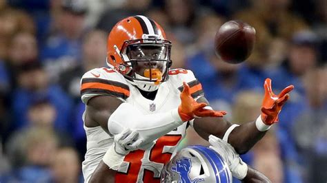 Browns trade rumors: David Njoku wants out of Cleveland before training ...