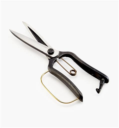 Garden Shears - Hedge & Pruning Shears - Lee Valley Tools