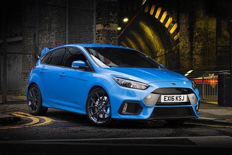 Ford Focus RS (2016-2018) Review | heycar