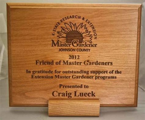 Wooden Engraved Wood Plaque, For Appreciation Award, Shape: Rectangular ...