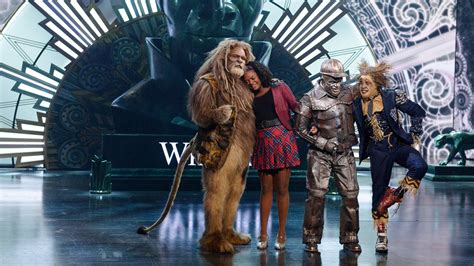 ‘The Wiz’: Hollywood Praises Diverse Cast, Ends “Hate-Watching” NBC ...