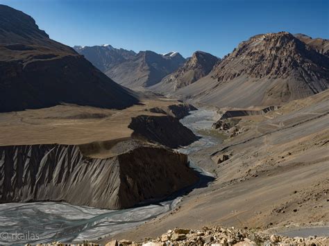 Spiti Valley 1 | Spiti valley, Cold deserts, Desert landscaping