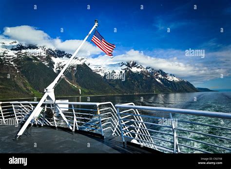 Alaska Marine Highway ferry in Lynn Canal, Inside Passage, südöstlichen ...