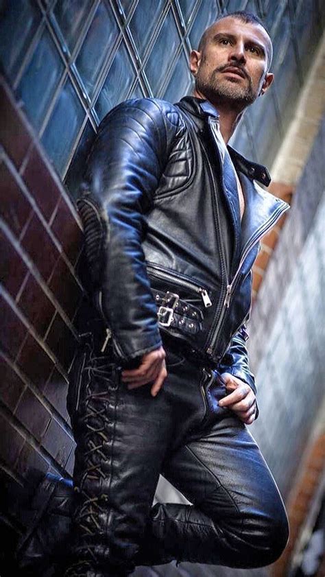 men in leather | Leather fashion men, Leather jacket men, Mens leather clothing