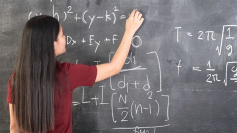 UO Women in Mathematics chapter wins excellence award | Around the O