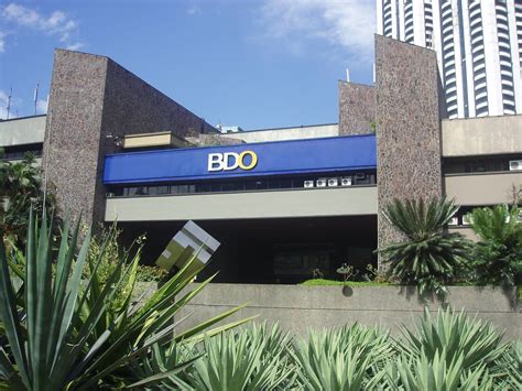 Banco de Oro Corporate Office | Banco De Oro Main Office in … | Flickr