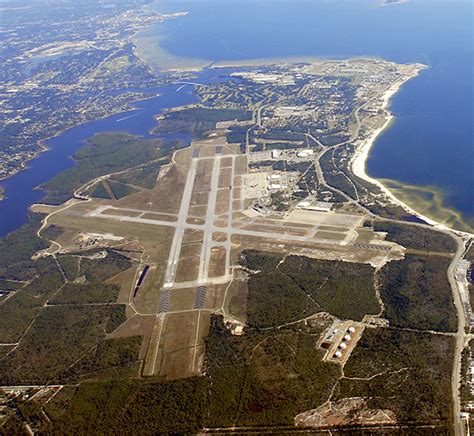 Four dead at Navy base in Pensacola, Fla. - Aerotech News & Review