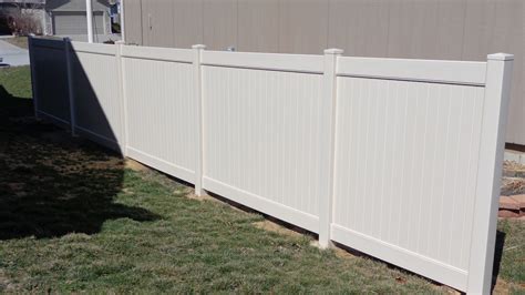 Featured Product: 6' Vinyl Privacy Fence - The American Fence Company