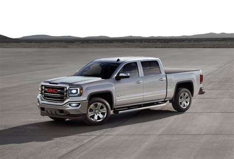 2017 GMC Sierra 1500 Overview - The News Wheel