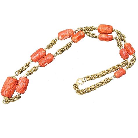 A Bold and Impressive Carved Coral Gold Chain Necklace For Sale at 1stdibs