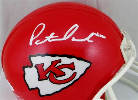 Patrick Mahomes Signed Chiefs Mini Helmet (JSA COA) | Pristine Auction