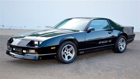 Everything You Need To Know About The Chevy Camaro IROC-Z