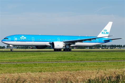 KLM's New Boeing 777-306/ER by SliverFoxNL on DeviantArt