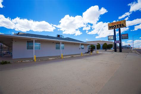 Holiday Motel, Lordsburg By OYO, OYO Hotels Lordsburg, NM, Book @ $64 - OYO