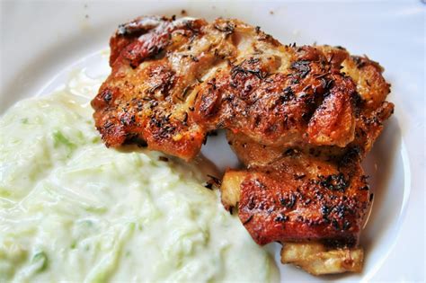 Pressed chicken thighs fillet with thyme - Creative Kitchen