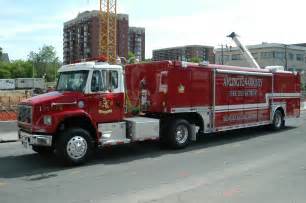 File:Fire truck Arlington.jpg