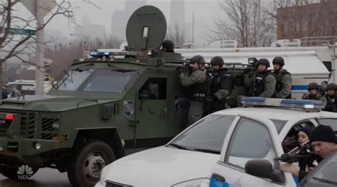 IMCDb.org: Lenco BearCat on Ford F-550 Super Duty [G3] in "Chicago Fire ...