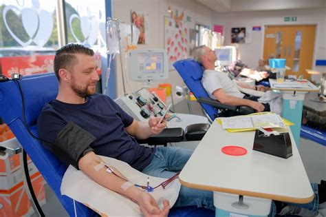 Donating platelets - Give platelets - NHS Blood and Transplant