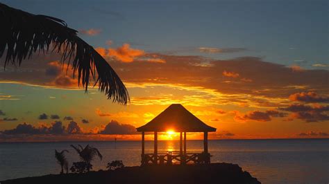 Samoan Sunset Levasa Resort | Shona Farr | Flickr