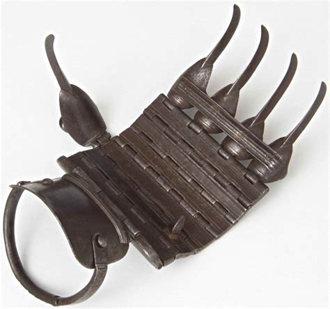 Indian (Maharashtra) bagh nakh (tiger claws), 18th to 19th century, the ...