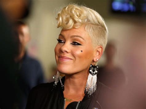 How singer Pink makes and spends her $110 million fortune - Business ...