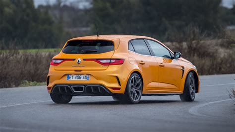 Renault Megane RS review: can it tackle the Type R? Reviews 2024 | Top Gear