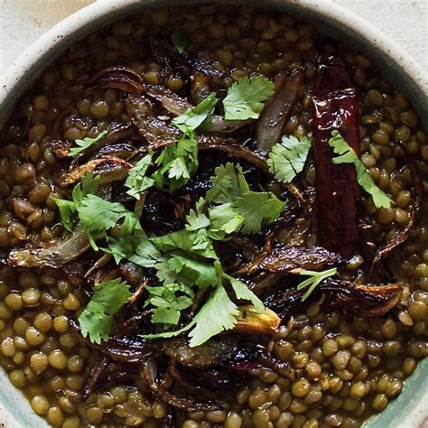 Kaali Daal (Black Lentils) - Pakistan Eats