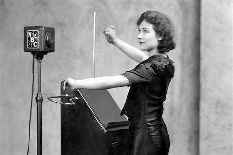 Theremin to star at Albany Symphony performance