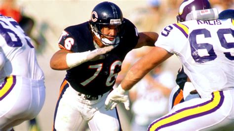 Former Chicago Bears defensive tackle Steve McMichael reveals ALS diganosis