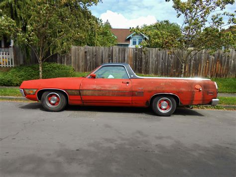 Seattle's Parked Cars: 1970 Ford Ranchero GT