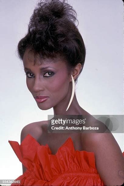 75 Somali Born Supermodel Iman Stock Photos, High-Res Pictures, and Images - Getty Images