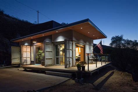 13 Cool Shipping Container Homes That Will Make You Rethink McMansions – SheKnows