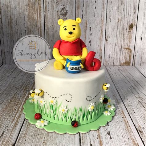 SHEZZLES | Cakes and Pastries: Winnie the Pooh Cake