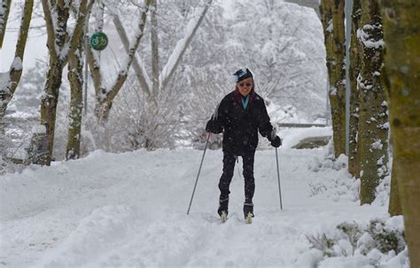 Vancouver weather: People skied during the epic snowstorm - Vancouver ...