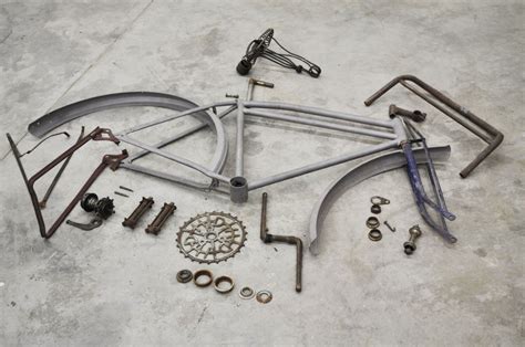 Harley Davidson bicycle project – pile of parts - Dave's Vintage Bicycles