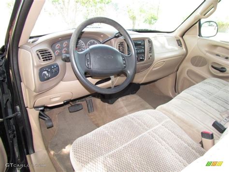 1998 Ford f150 custom interior