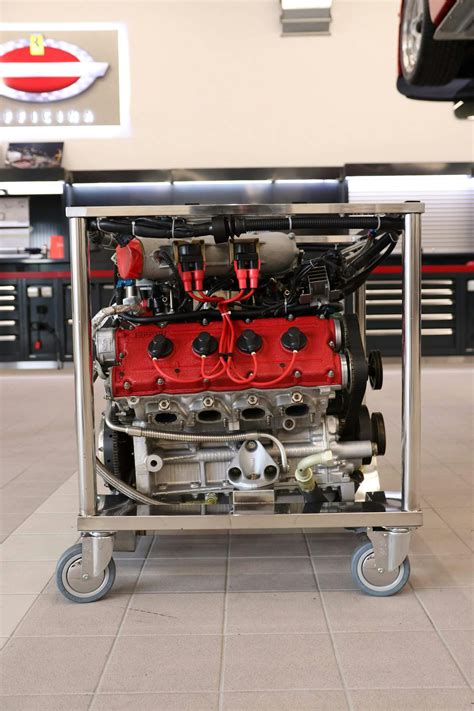 FERRARI F40 ENGINE - 1,000KM FROM NEW