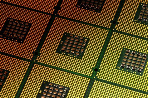 Intel Says First 10nm Desktop CPUs Land in Second Half of 2021 | Tom's ...